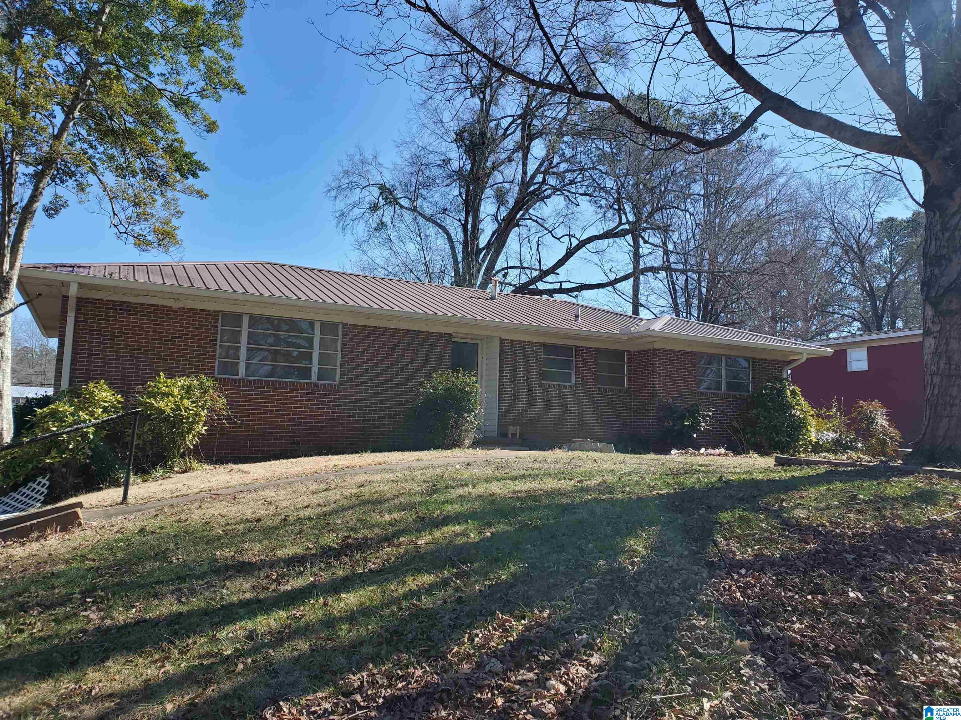 804 Pinecrest Road Sylacauga, AL 35150 - Photo 1 of 14