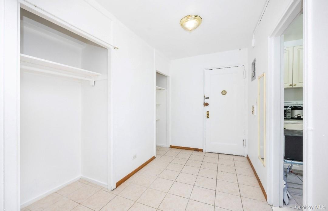 44-25 Macnish Street, Unit 6D Queens, NY 11373 - Photo 13 of 20 a view of an empty room