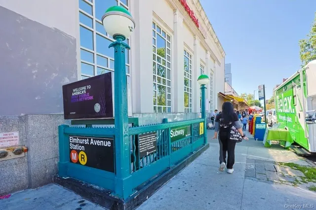 a view of outdoor space