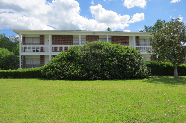 1917 20th Street, Unit 3 Huntsville, TX 77340 - Photo 1 of 18 a view of outdoor space yard and porch