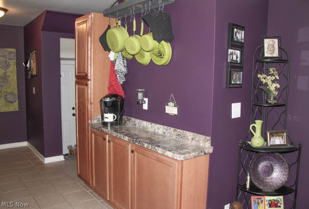 4996 Anderson Road Cleveland, OH 44124 - Photo 12 of 26