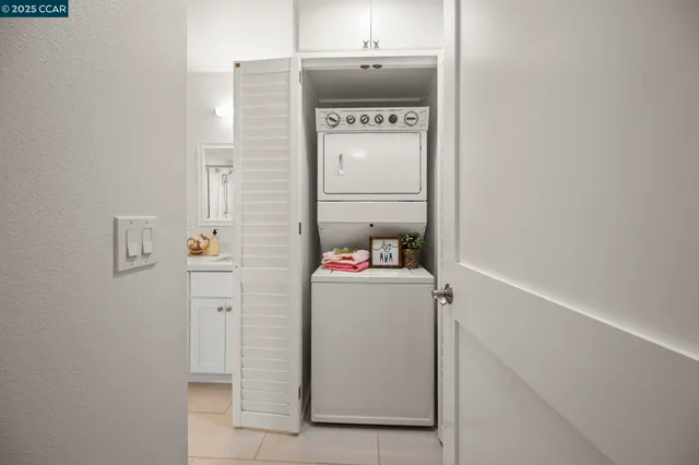 $459,999 | 2000 Golden Rain Road, Unit 4, Walnut Creek, CA 94595