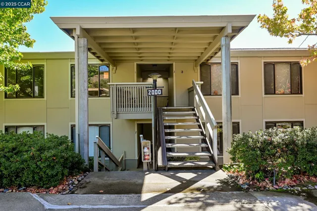$459,999 | 2000 Golden Rain Road, Unit 4, Walnut Creek, CA 94595