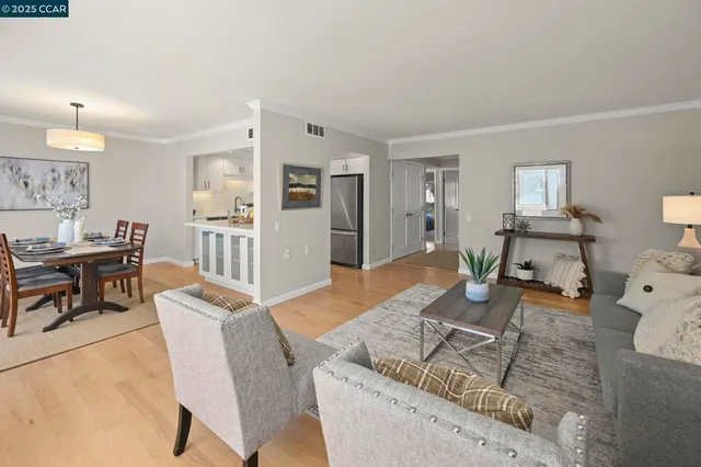 $459,999 | 2000 Golden Rain Road, Unit 4, Walnut Creek, CA 94595