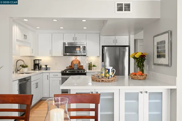 $449,000 | 2000 Golden Rain Road, Unit 4, Walnut Creek, CA 94595