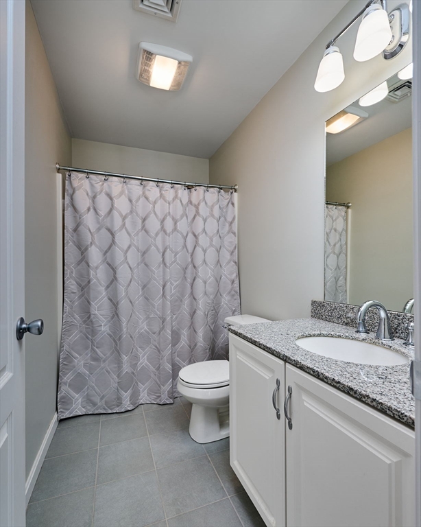 6 Wilton Road Easthampton, MA 01027 - Photo 20 of 41