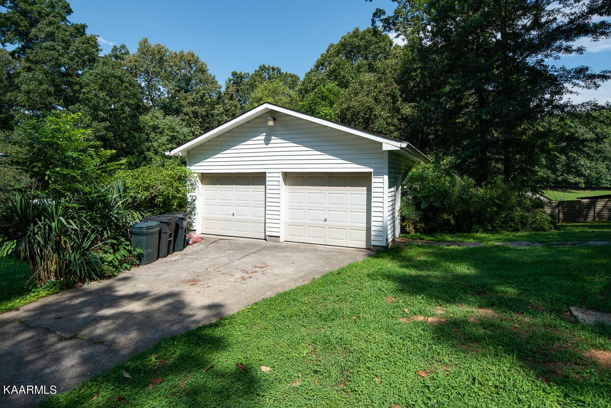 4611 Green Road Maryville, TN 37804 - Photo 4 of 17 Gallery Image 4