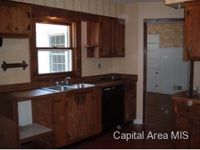 144 Maple Grove Lane Springfield, IL 62712 - Photo 8 of 24