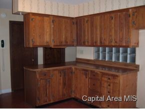 144 Maple Grove Lane Springfield, IL 62712 - Photo 9 of 24
