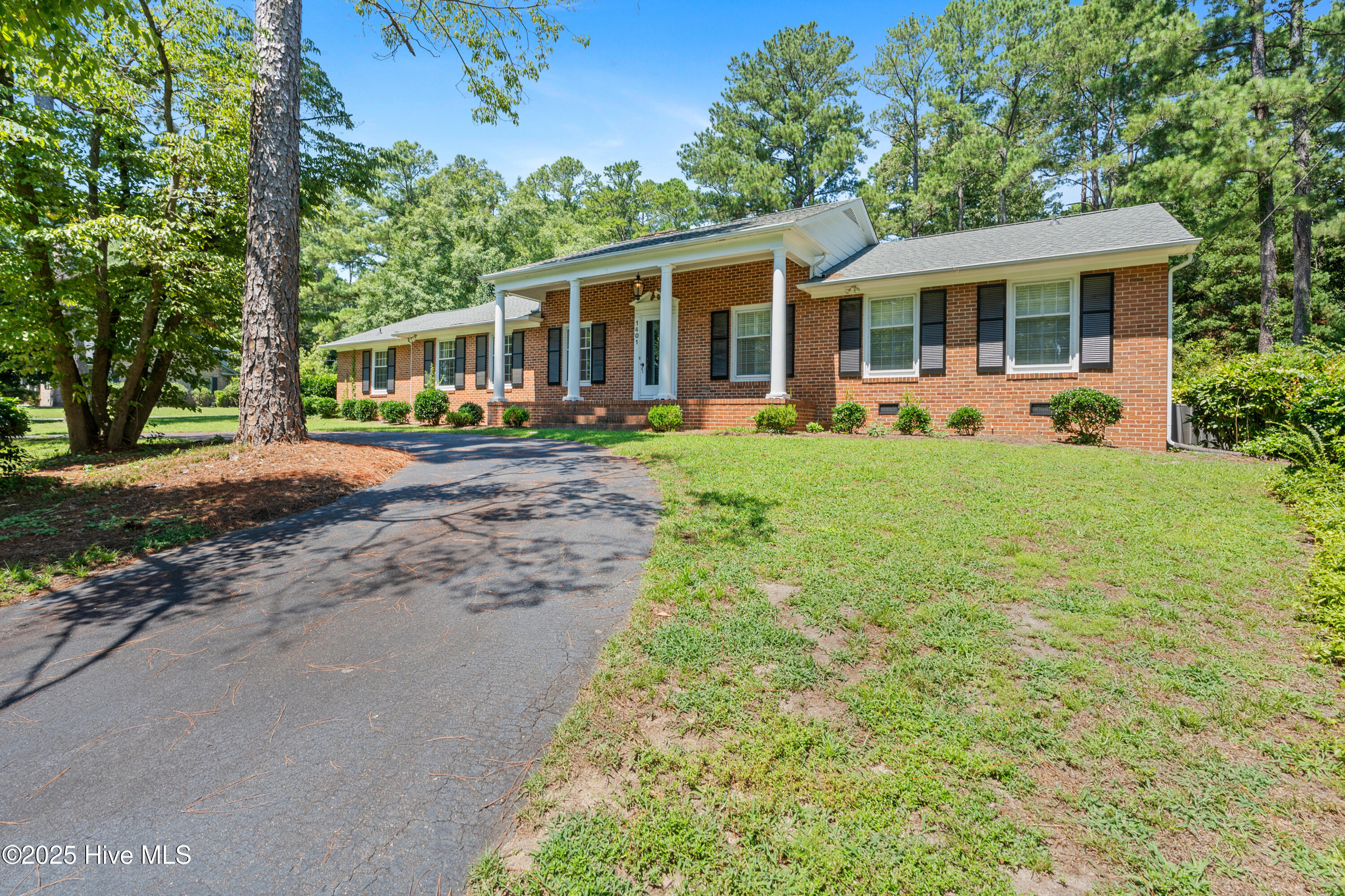 1401 Carolina Drive Rockingham, NC 28379 - Photo 2 of 49 A7404644