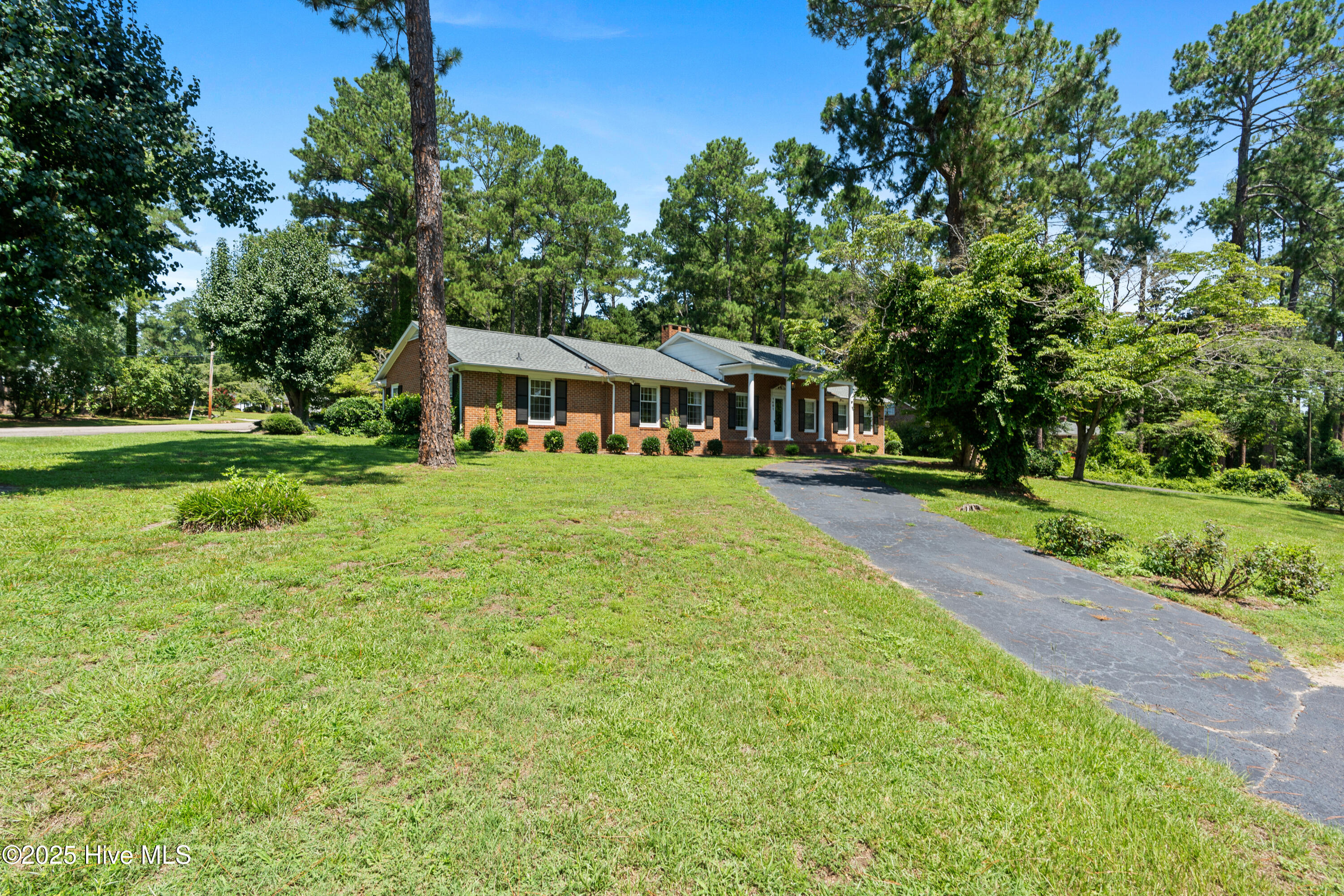 1401 Carolina Drive Rockingham, NC 28379 - Photo 3 of 49 A7404632