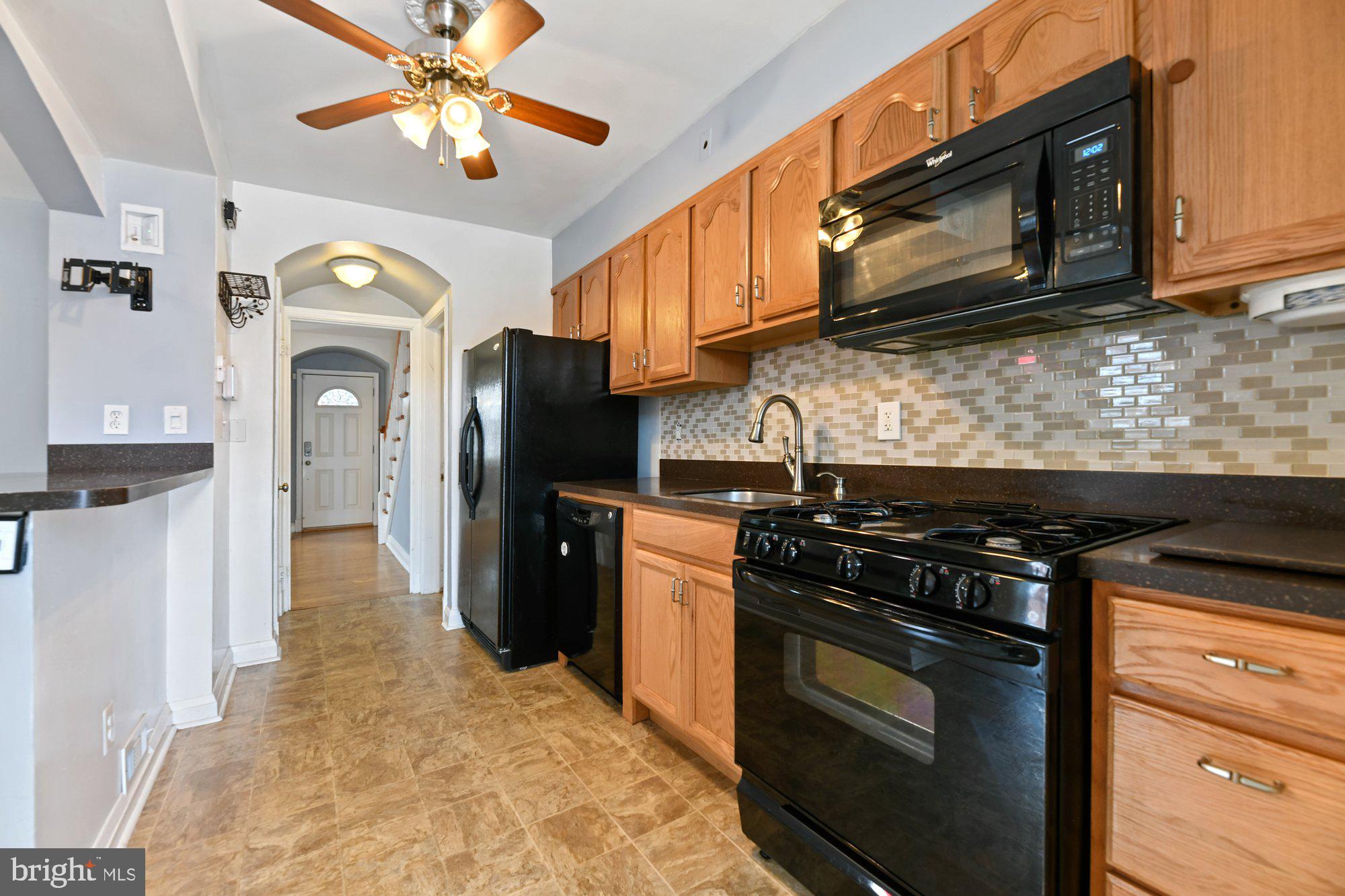 3901 Bareva Road Baltimore, MD 21215 - Photo 10 of 29 Gallery Image 10