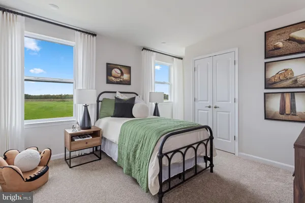 $629,990 | 6 Hillsdale Drive, Fredericksburg, VA 22406