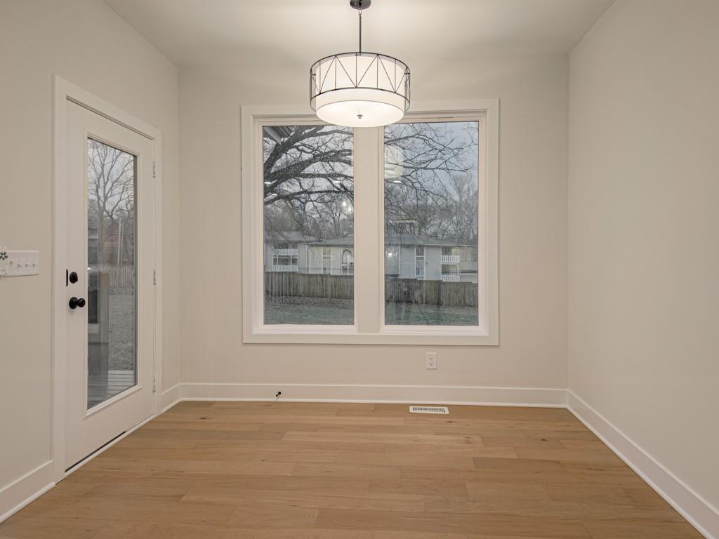 4725 Northeast Winn Road Kansas City, MO 64117 - Photo 11 of 40