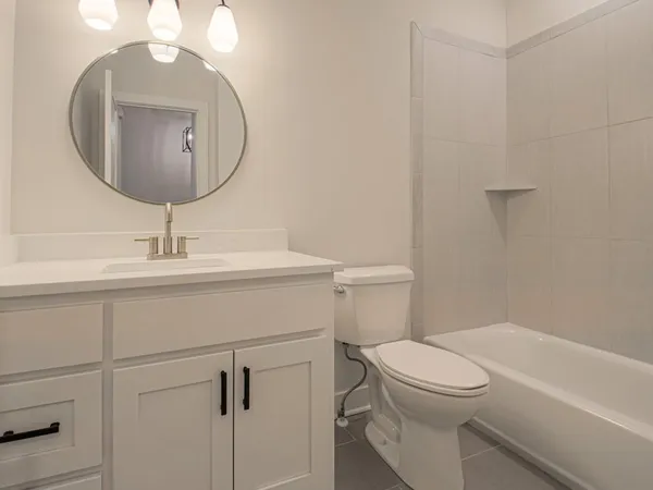 $529,950 | 4725 Northeast Winn Road, Kansas City, MO 64117