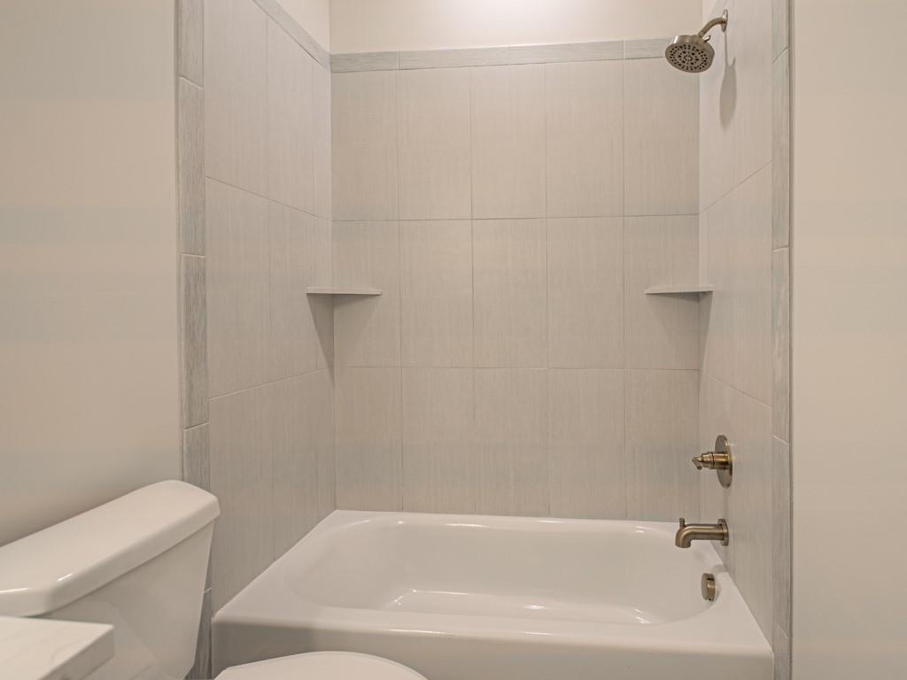 4725 Northeast Winn Road Kansas City, MO 64117 - Photo 15 of 40