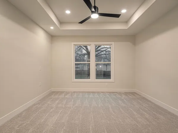 $529,950 | 4725 Northeast Winn Road, Kansas City, MO 64117