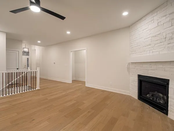 $529,950 | 4725 Northeast Winn Road, Kansas City, MO 64117