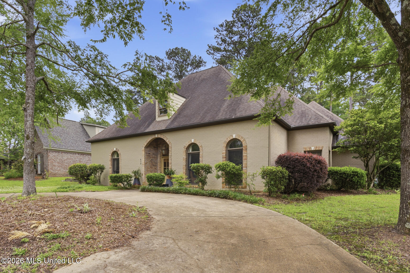610 Abbots lane-2