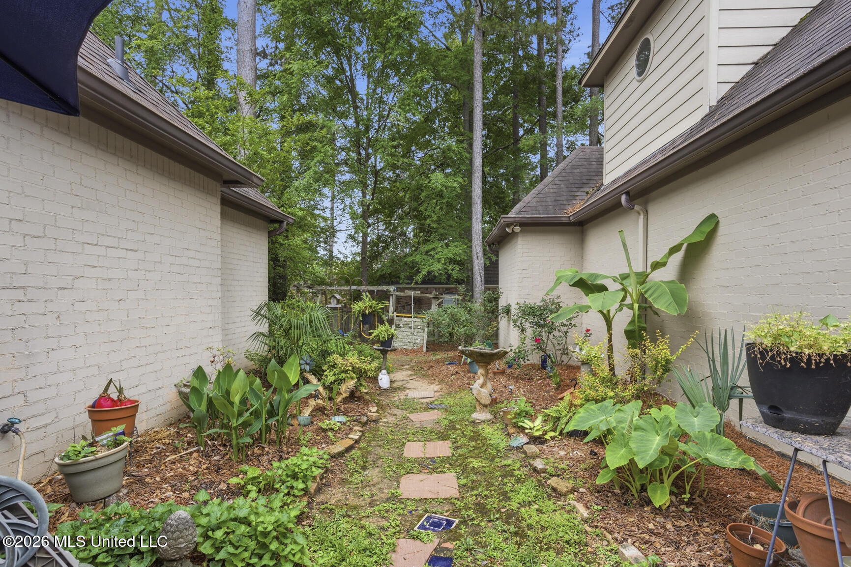 610 Abbots Lane Ridgeland, MS 39157 - Photo 33 of 38 610 Abbots lane-33