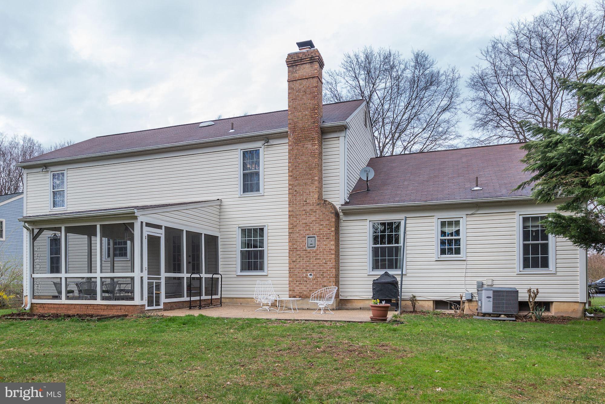 117 Hamilton Road Sterling, VA 20165 - Photo 30 of 30 Exterior (Rear)
