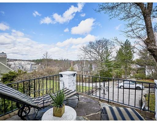 11 Meigh Road Newton, MA 02467 - Photo 9 of 17