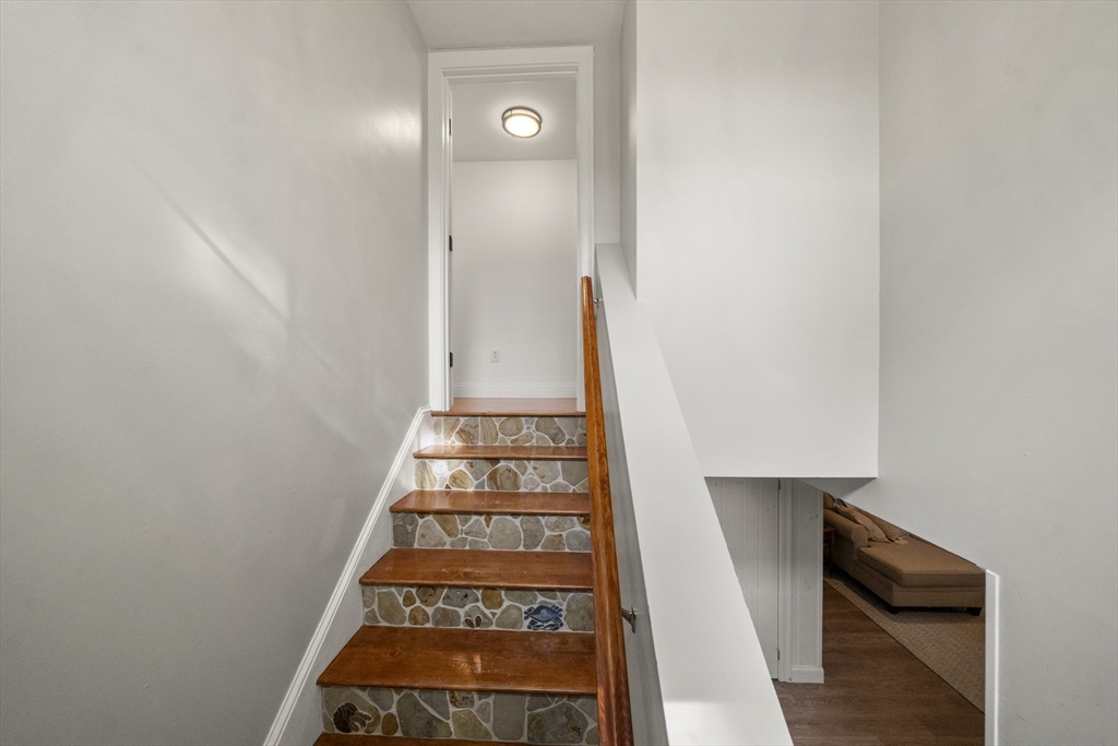 24 Cross Street Harwich, MA 02646 - Photo 19 of 34