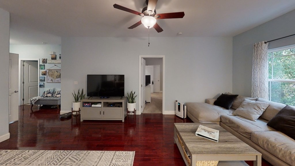 209 Riversound Drive Dayton, TN 37321 - Photo 3 of 20 Gallery Image 3