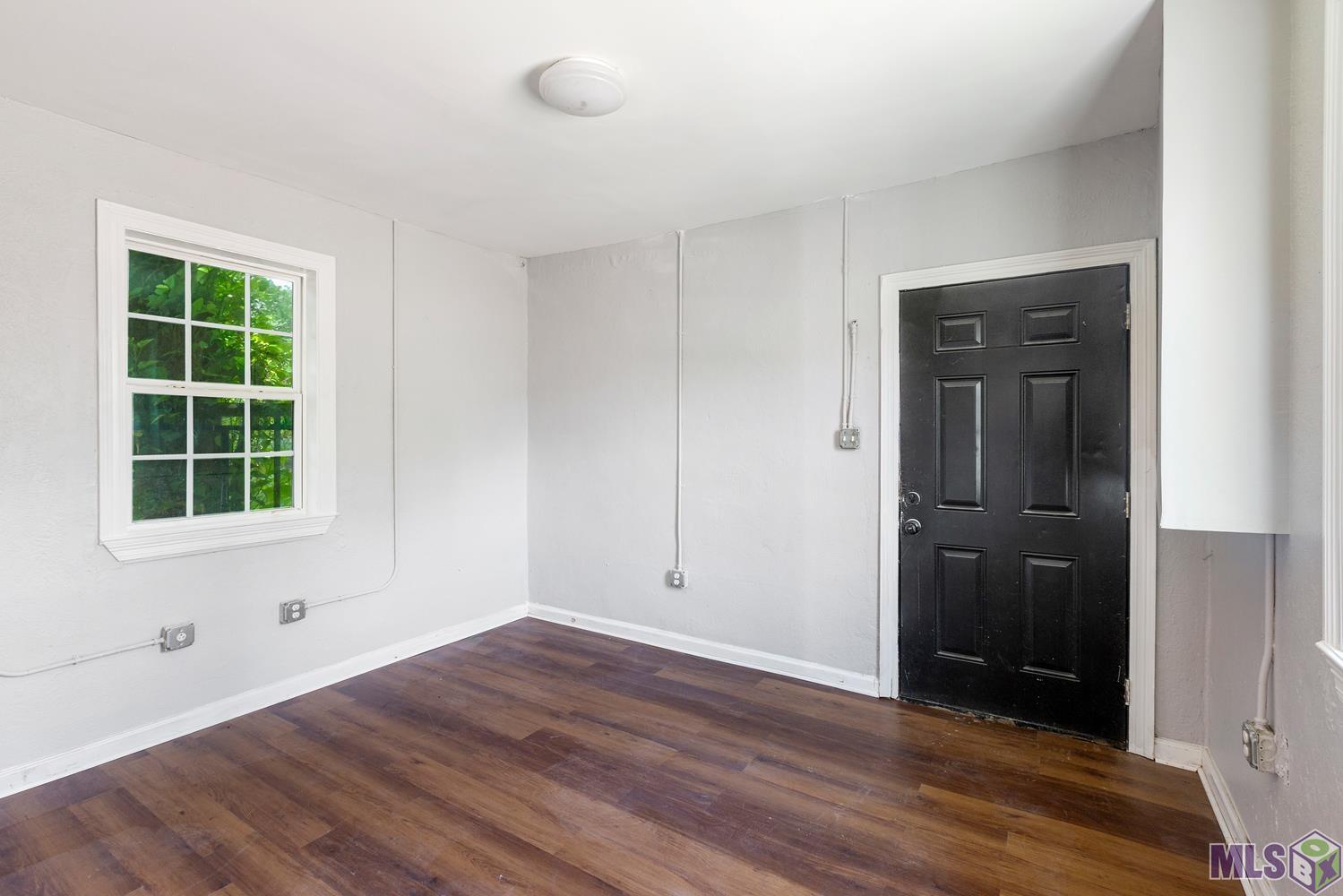 2389 Tennessee Street Baton Rouge, LA 70802 - Photo 2 of 7