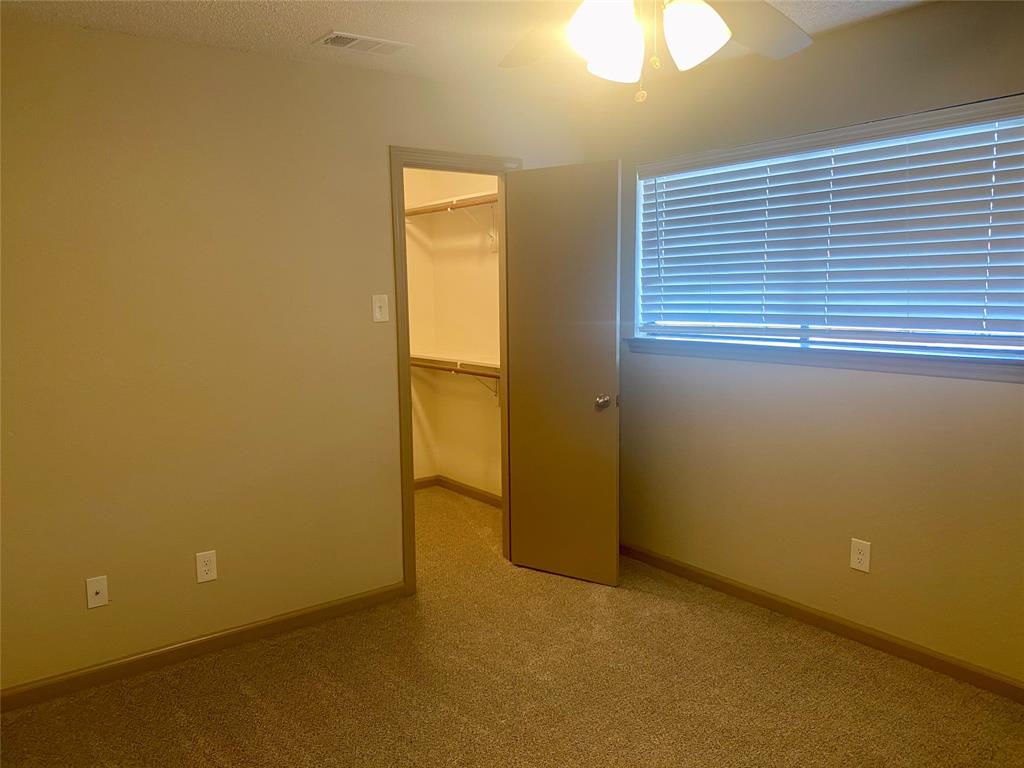 1419 South Story Road Irving, TX 75060 - Photo 6 of 12