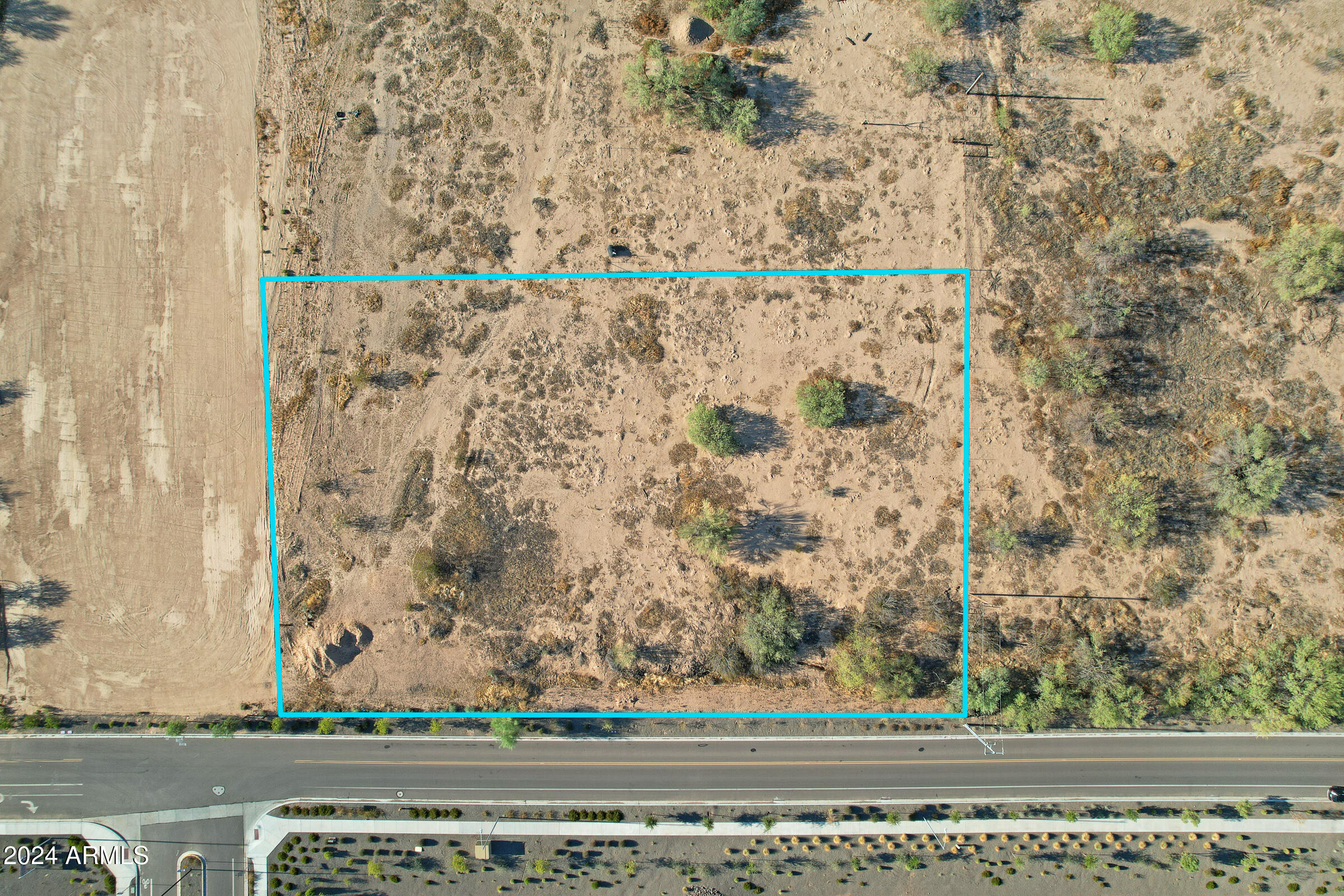 17400 West Patton Road Surprise, AZ 85387 - Photo 5 of 16 17400 W Patton Rd-4