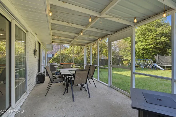 $224,900 | 209 Sandager Avenue, Jeanerette, LA 70544