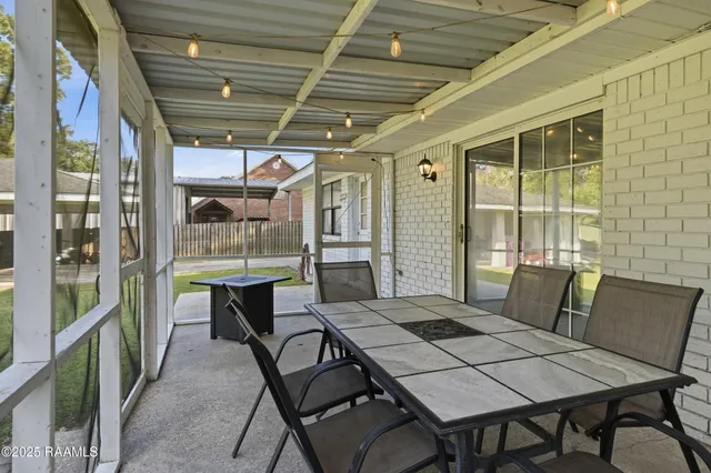 $235,000 | 209 Sandager Avenue, Jeanerette, LA 70544