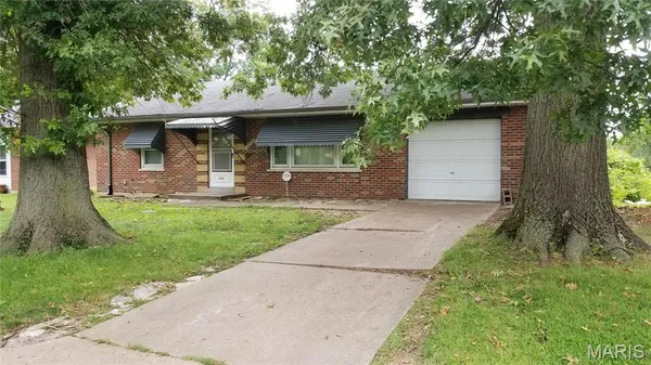 $135,000 | Undisclosed Address, Cool Valley, MO 63121