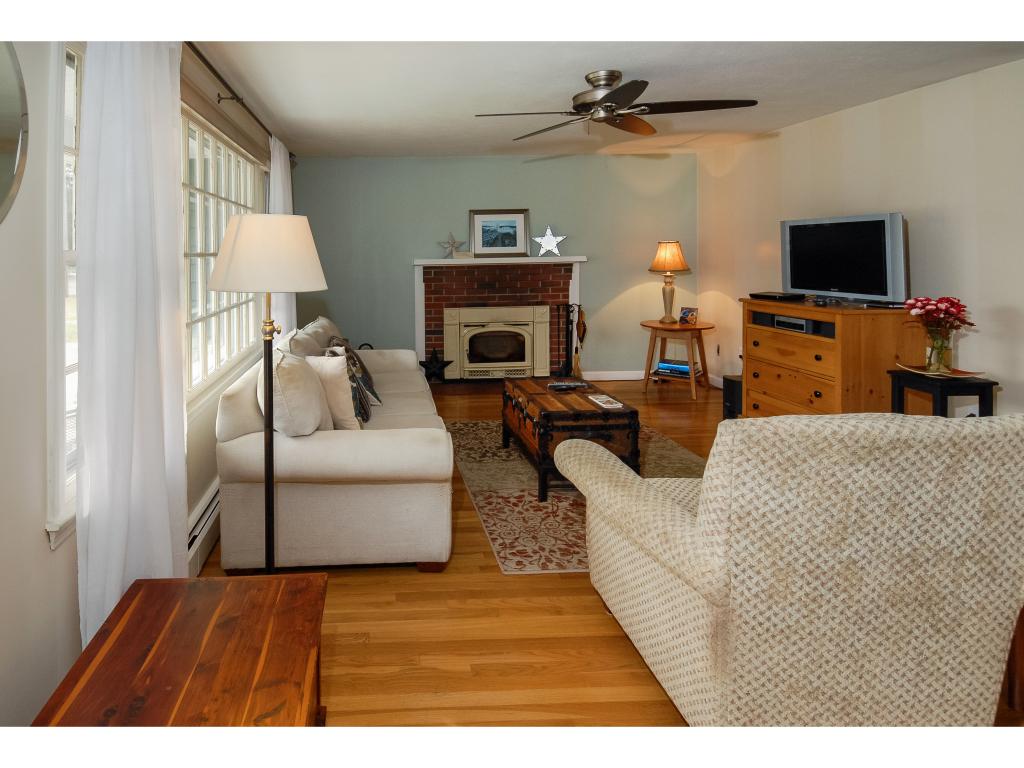 4 Stevens Road North Hampton, NH 03862 - Photo 4 of 22