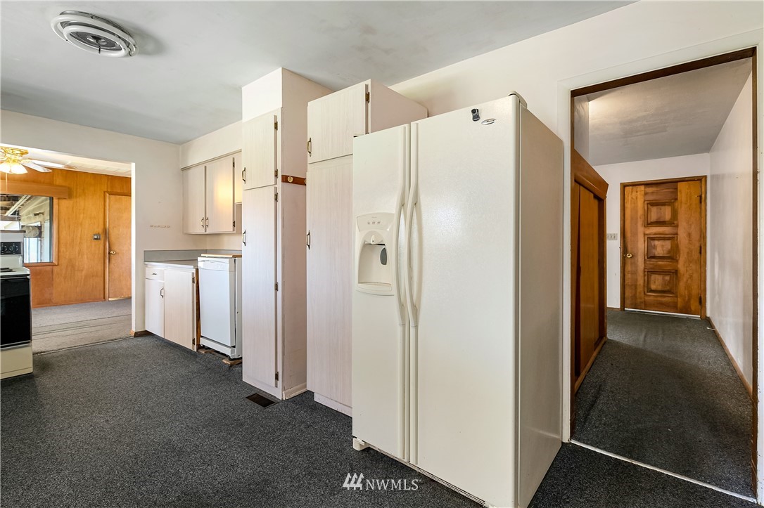3836 Bancroft Road Bellingham, WA 98225 - Photo 8 of 30 Gallery Image 8