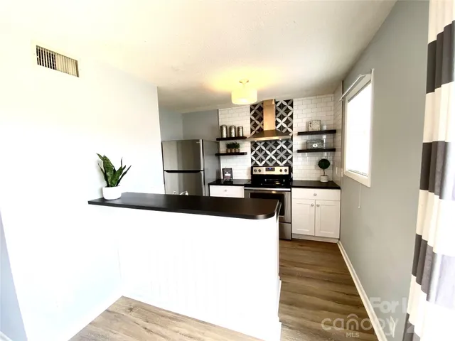 $1,595 | 1931 Lancer Court, Gastonia, NC 28054