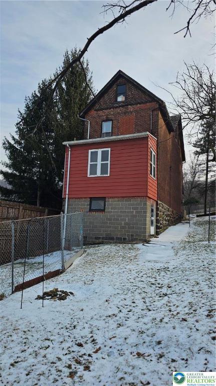 415 Stoneman Street Bethlehem, PA 18015 - Photo 5 of 45 a front view of a house with a yard