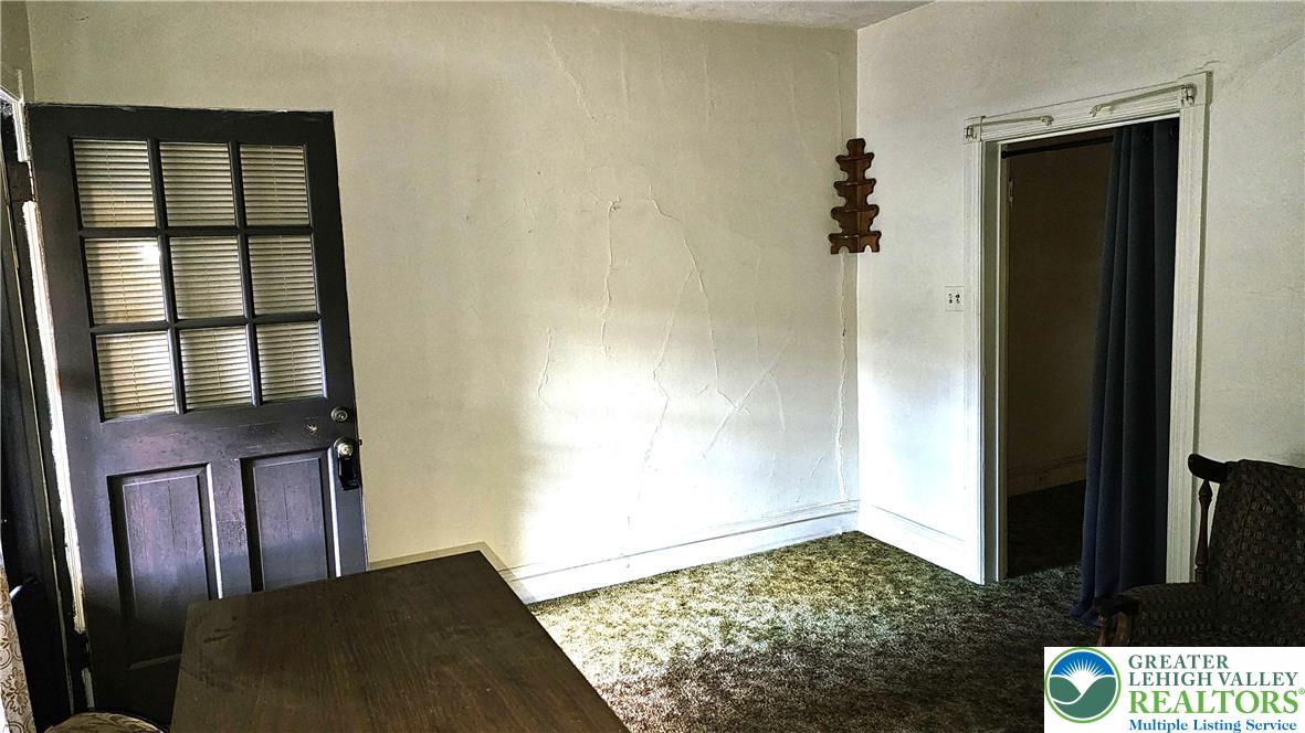 415 Stoneman Street Bethlehem, PA 18015 - Photo 9 of 45