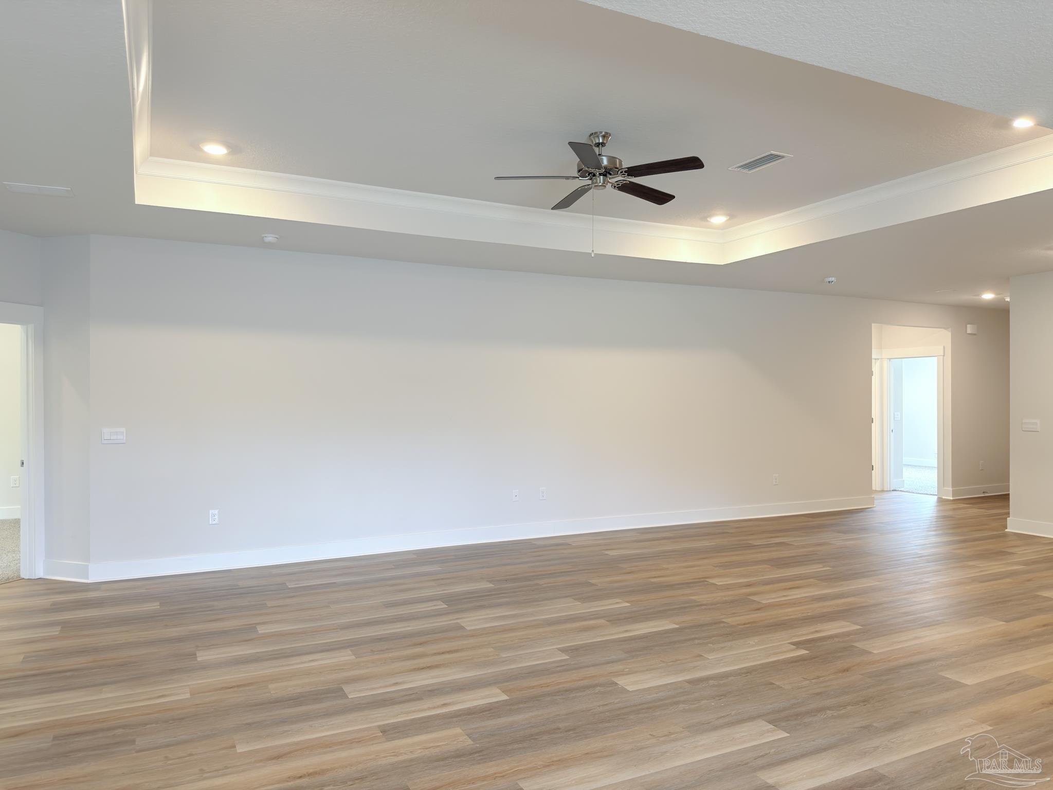 6052 Rutherford Loop Pensacola, FL 32526 - Photo 7 of 39