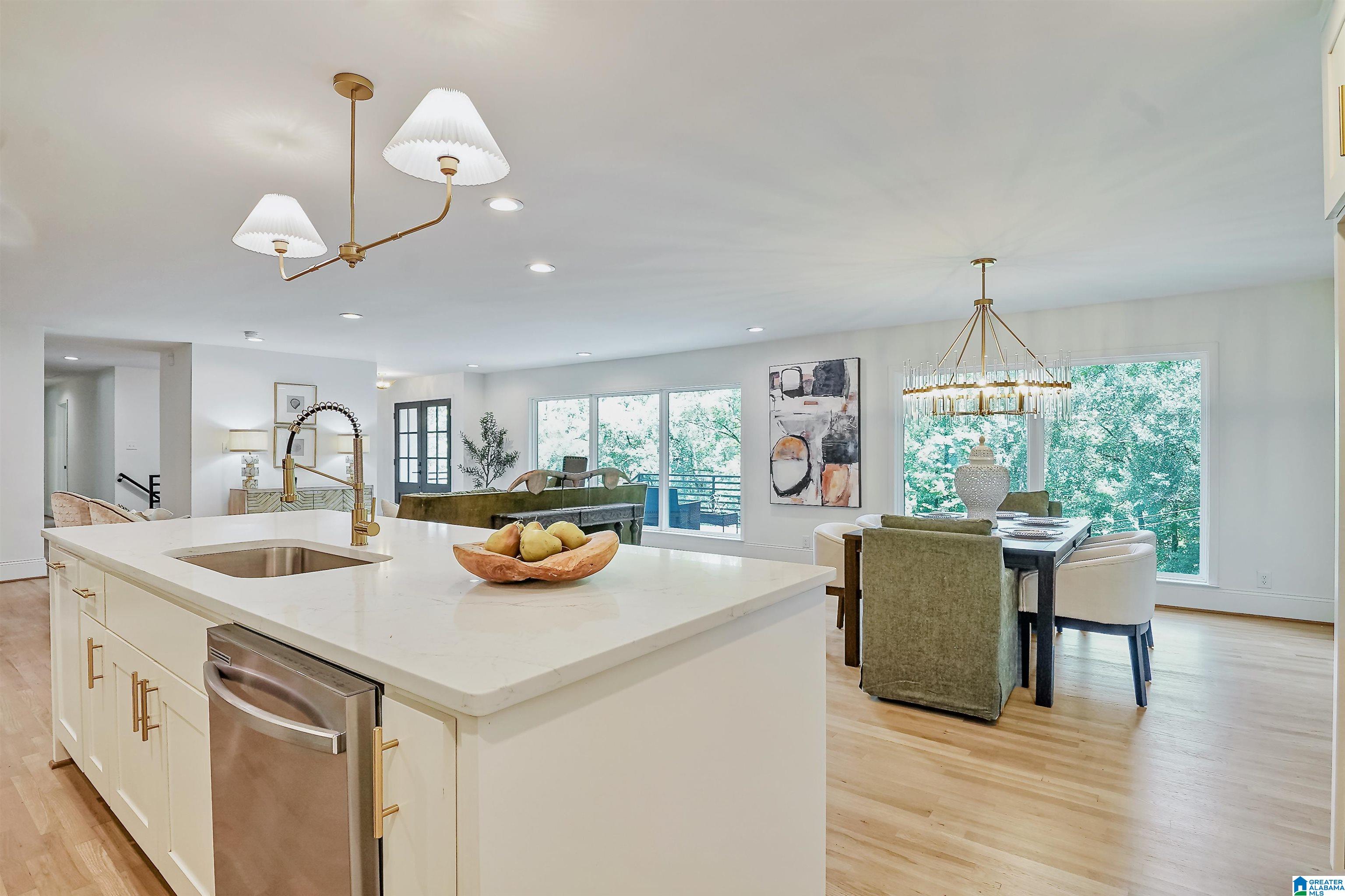1739 Kensington Road Birmingham, AL 35209 - Photo 41 of 63