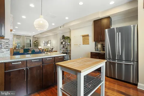 $724,900 | 1917 H Street Northeast, Washington, DC 20002