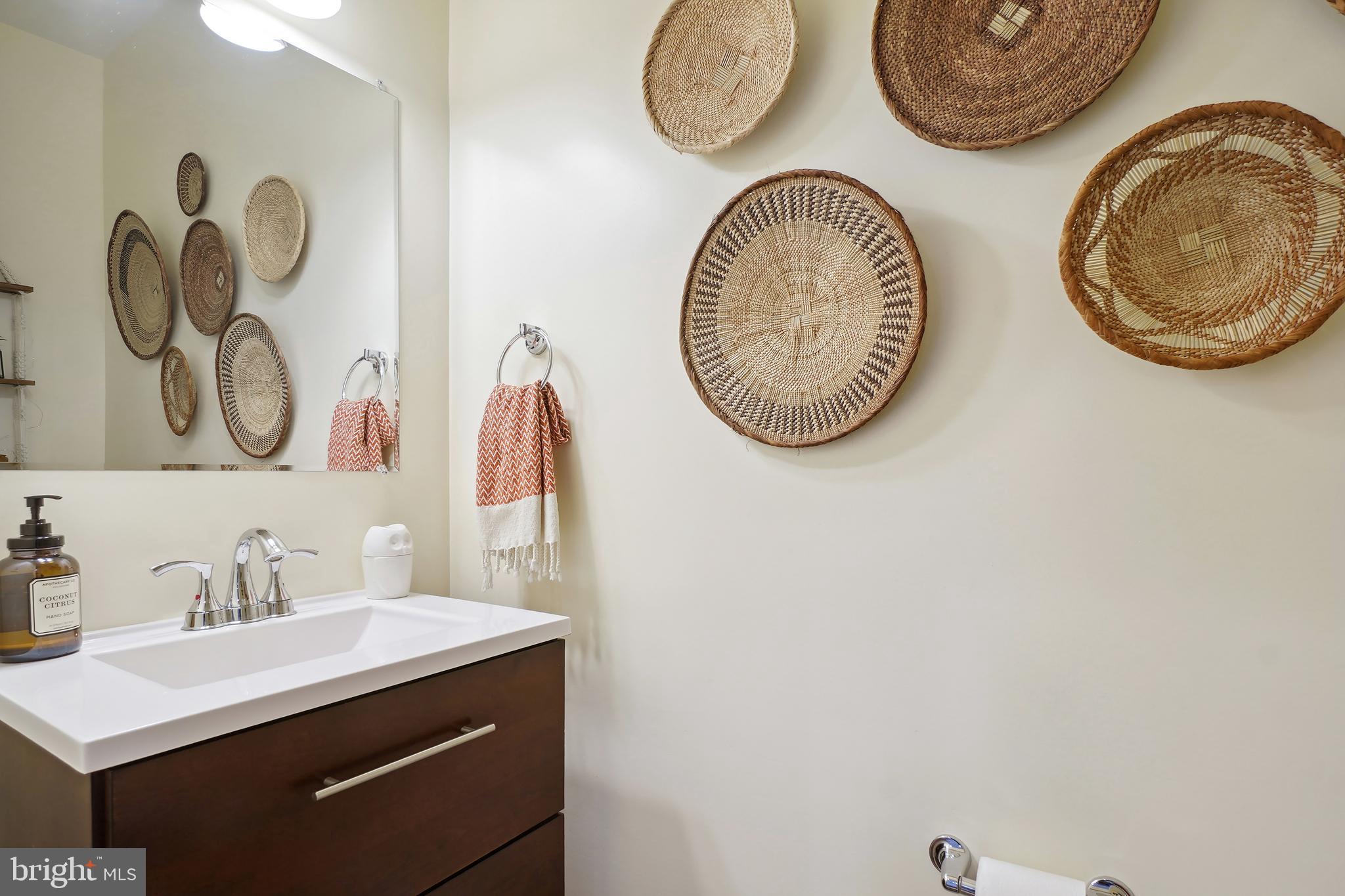 1917 H Street Northeast Washington, DC 20002 - Photo 19 of 48