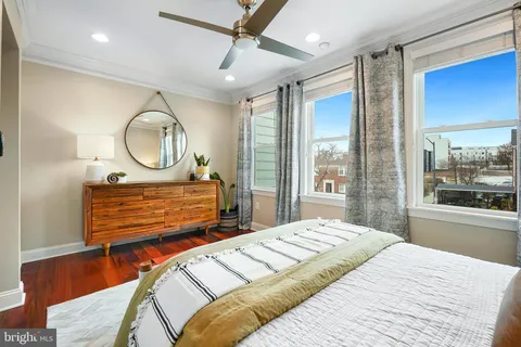 $724,900 | 1917 H Street Northeast, Washington, DC 20002