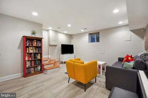 $724,900 | 1917 H Street Northeast, Washington, DC 20002