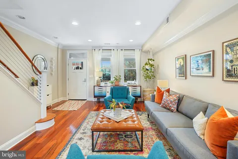 $724,900 | 1917 H Street Northeast, Washington, DC 20002