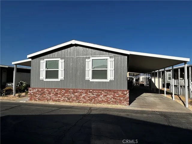 $204,900 | 2205 West Acacia Avenue, Unit 129, Hemet, CA 92545
