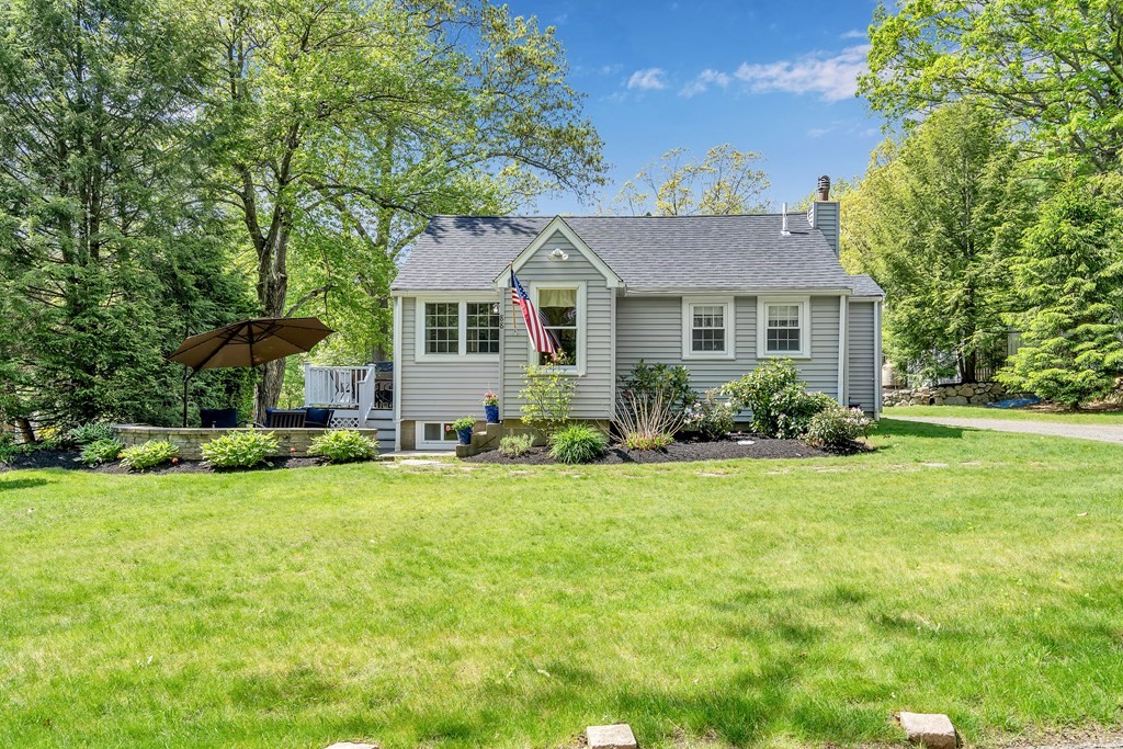 88 Old Town Road Hopkinton, MA 01748 - Photo 1 of 24 Gallery Image 1