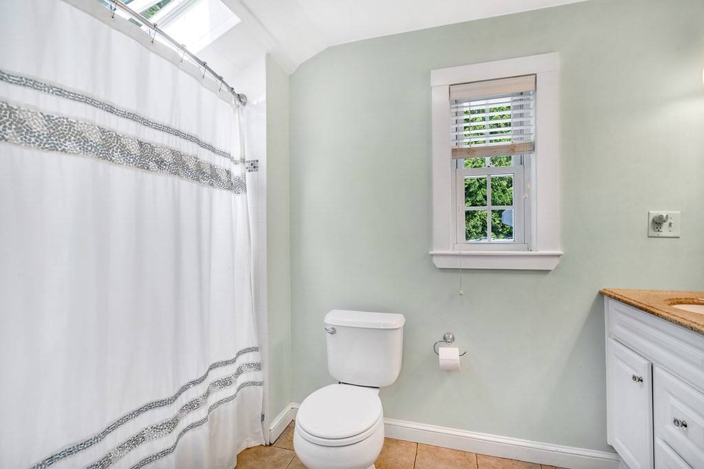 88 Old Town Road Hopkinton, MA 01748 - Photo 15 of 24 Gallery Image 15