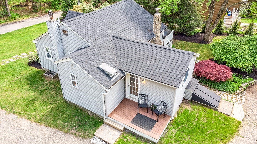 88 Old Town Road Hopkinton, MA 01748 - Photo 4 of 24 Gallery Image 4